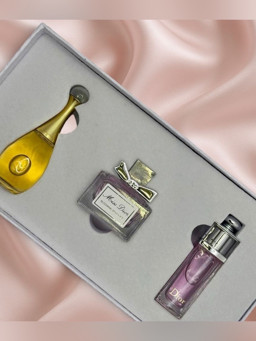 🌸 Dior Mini Perfume Gift Set – 3 x 5ml Travel Size Fragrances 🌸 - Picture 3 of 6